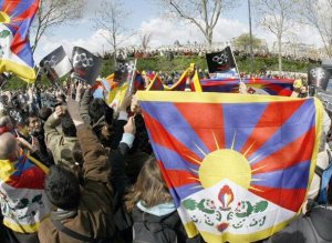 Pro-tibétains sur les quais