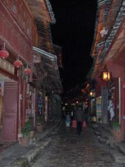 2004-YUNNAN-Vieille_rue_de_Nuit.jpg