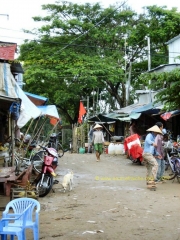 CHAU_DOC-Rue_du_Marche.JPG