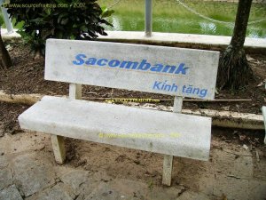 Cu_Lao_Ong_Ho-Banc_pub.JPG