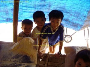 Cu_Lao_Ong_Ho-Enfants.JPG
