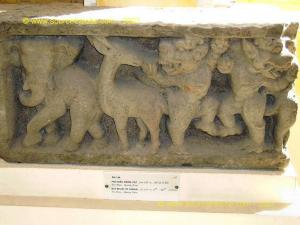 Danang-Musee_Champa-Bas-relief_Animaux.JPG