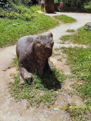 My Son-Statue Champa-Boeuf