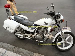 SAIGON - Moto Police.JPG
