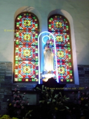 SAIGON-Cathedrale-Interieur_2