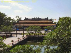 Citadelle_Hue-3eme_Enceinte-Entree
