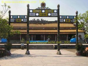 Citadelle_Hue-3eme_Enceinte-Entree_2