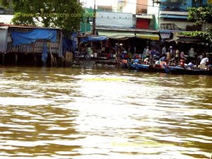 MEKONG-Rive.JPG